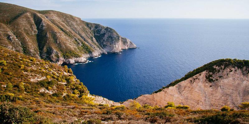 青岛模具钢材选型与热处理工艺全解析：打造高寿命冲压模具的关键