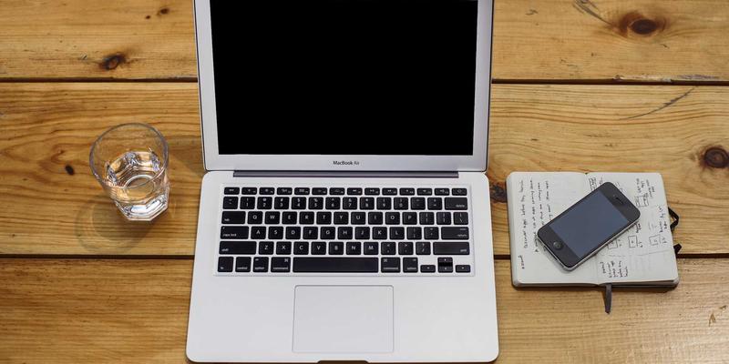 青岛模具钢材选型全攻略:注塑模具与塑料模具如何精准选材与本地供应商深度对比